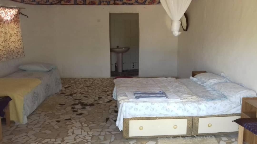Camping Sitaba Lodge Georgetown Екстериор снимка