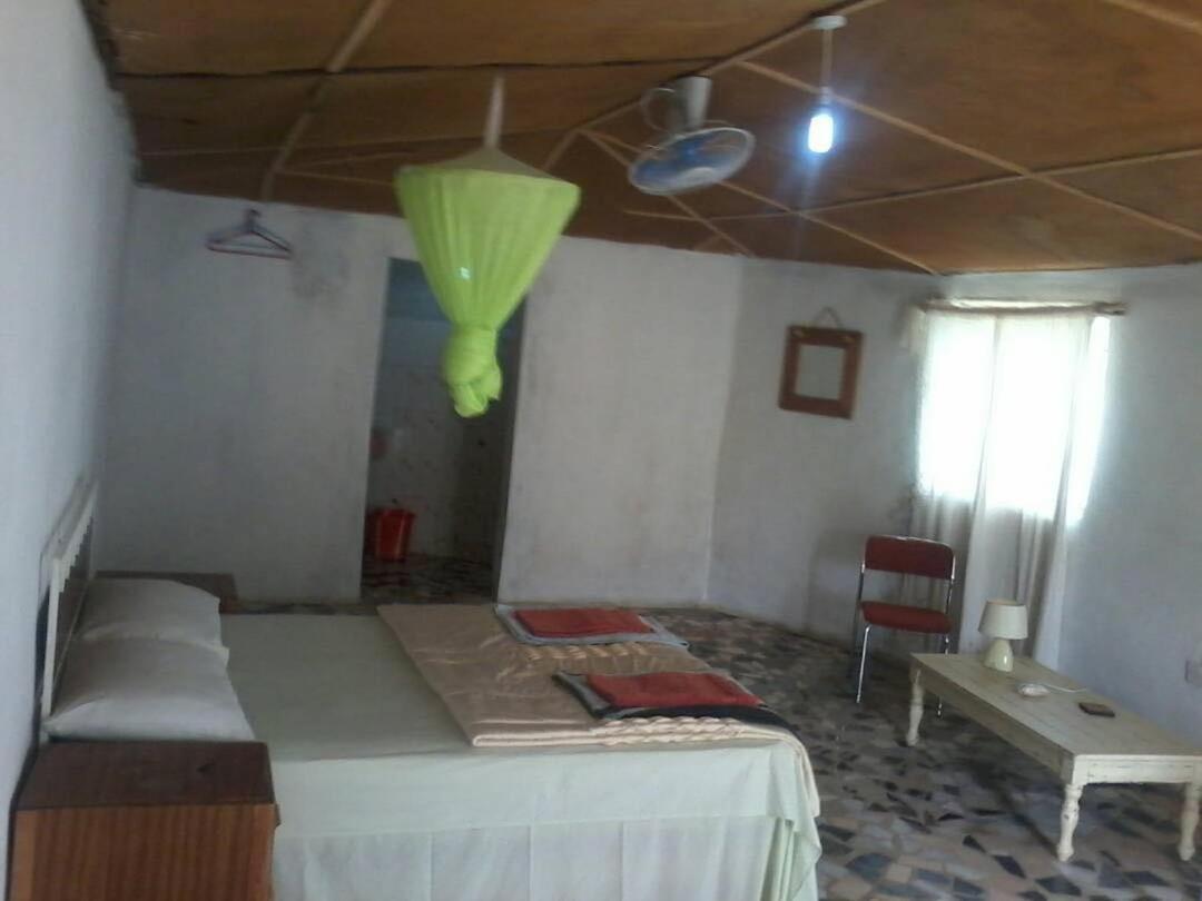 Camping Sitaba Lodge Georgetown Екстериор снимка